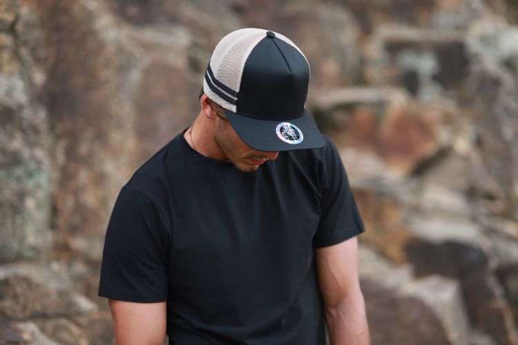 Picture of INIVI SEAMLESS SIDE AND BACK PANEL POLYCOTTON/MESH - SNAPBACK